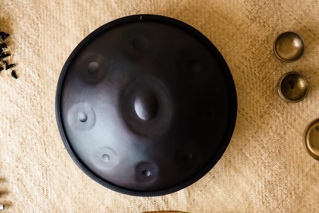 Un entretien régulier est crucial pour assurer la durabilité d'un handpan en acier nitruré